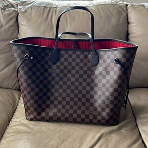 EUC Louis Vuitton Neverfull GM